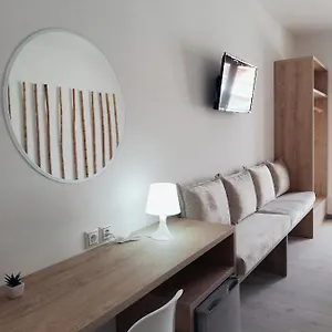 https://manavita.albaniahotels.org